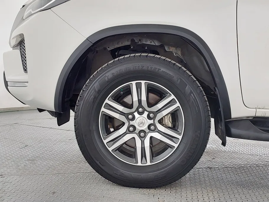 2022 Toyota Fortuner GX 