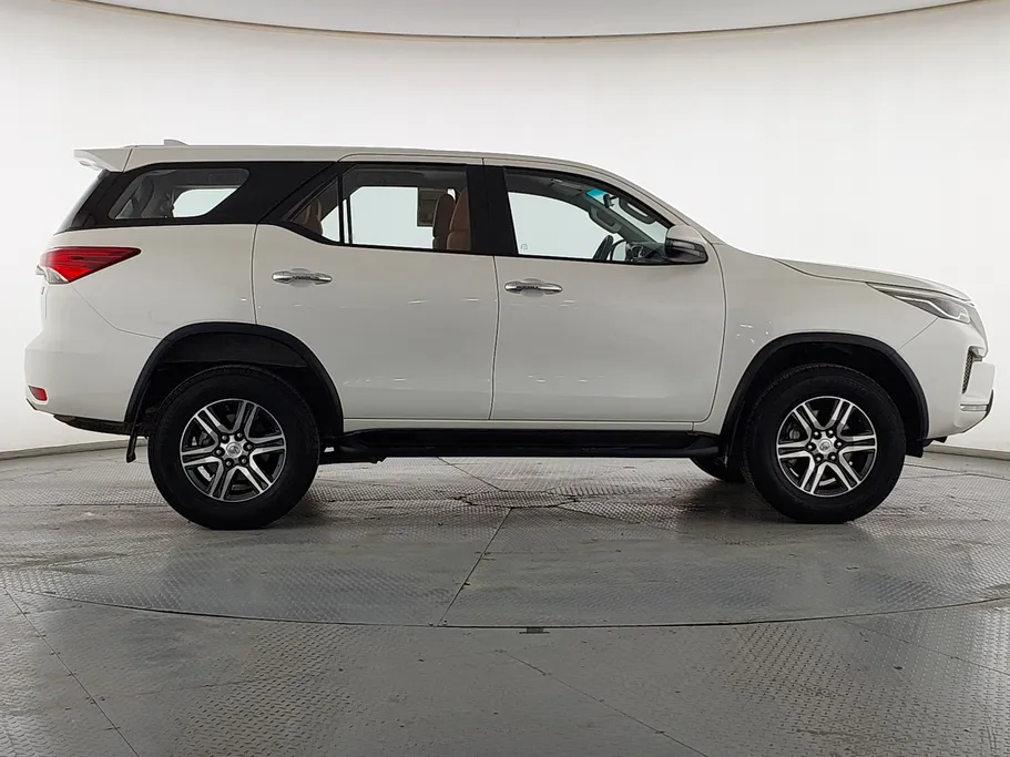 2022 Toyota Fortuner GX 