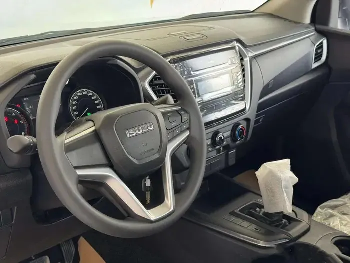 2026 Isuzu D-max LS 