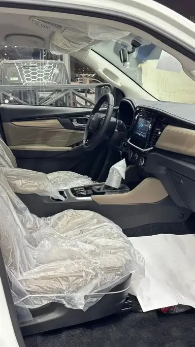 2026 Isuzu MU Half Full 