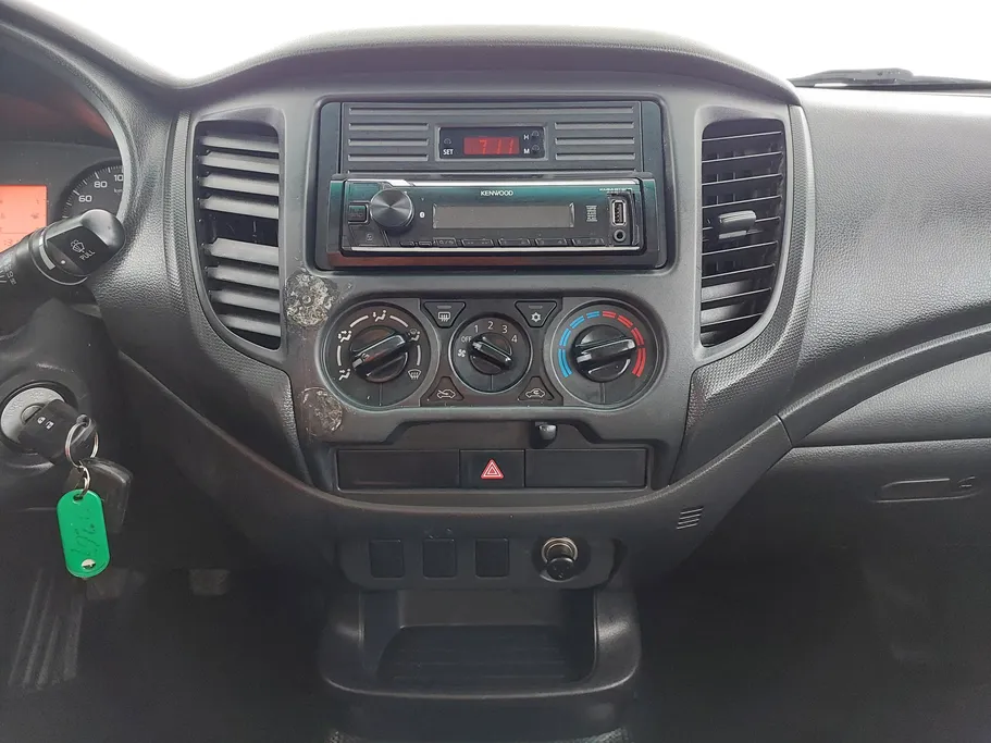2022 Mitsubishi L200 DC 4x2 