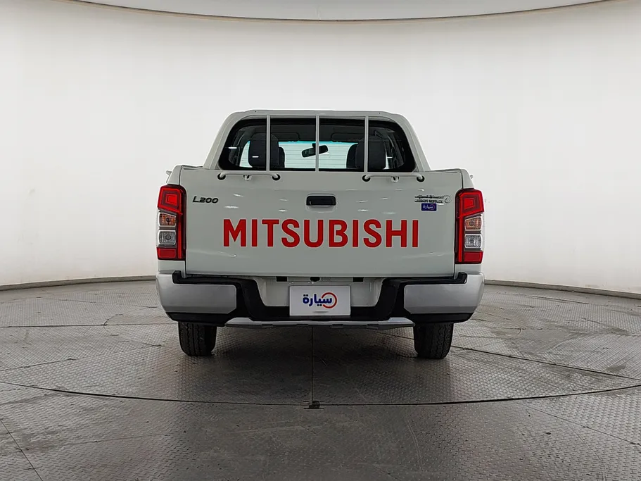 2022 Mitsubishi L200 DC 4x2 