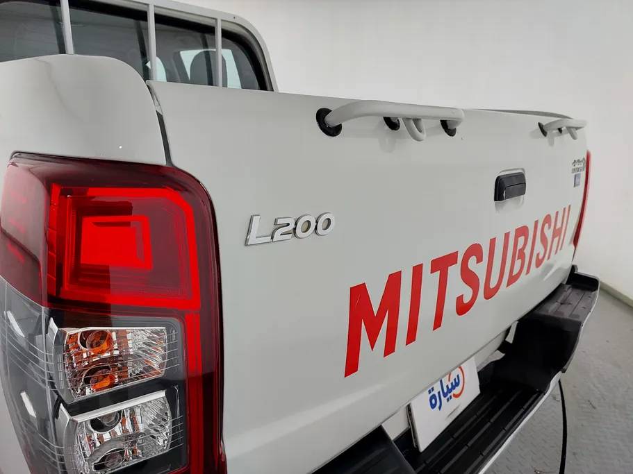 2022 Mitsubishi L200 DC 4x2 