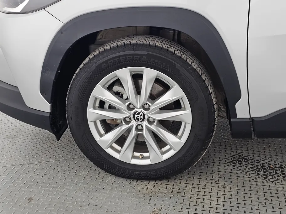 2023 Toyota Corolla Cross LE HEV 