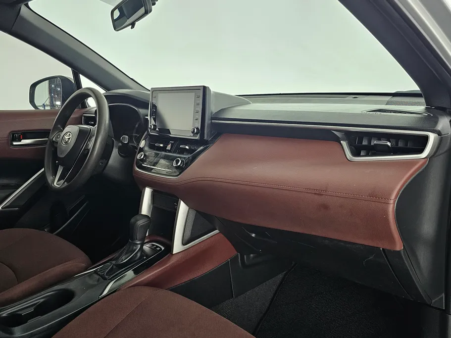 2023 Toyota Corolla Cross LE HEV 