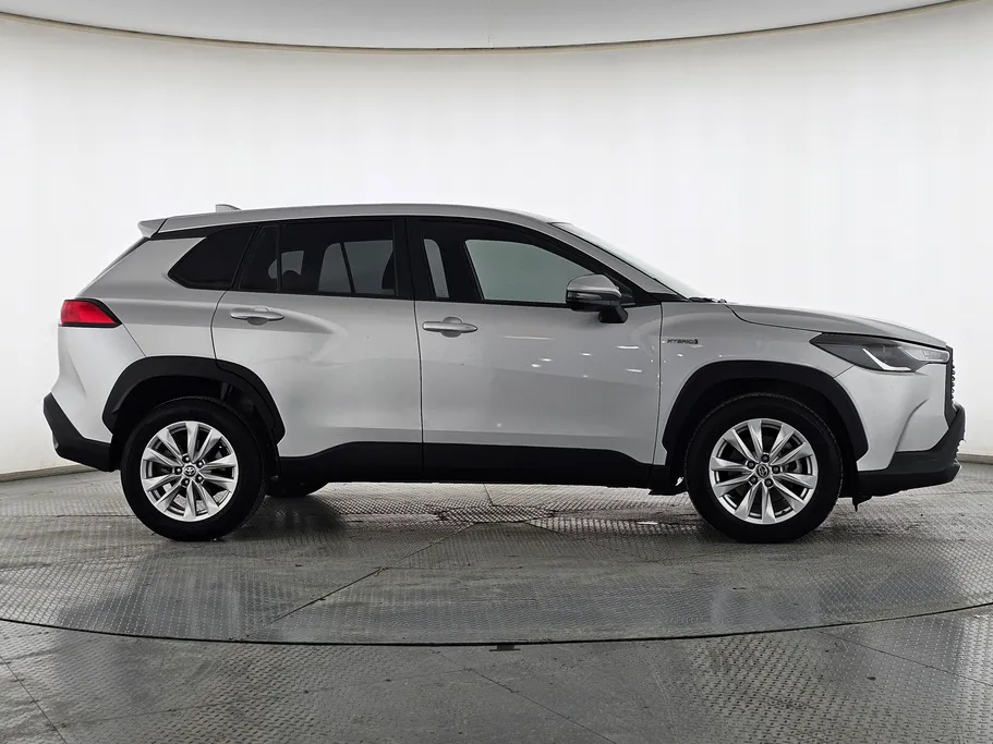 2023 Toyota Corolla Cross LE HEV 