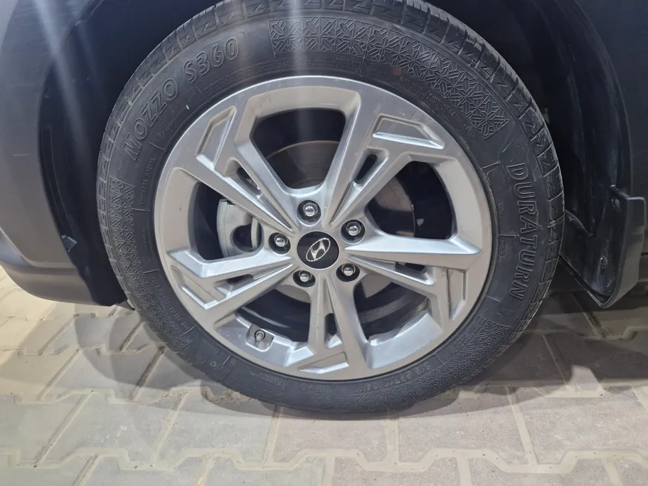 2023 Hyundai Kona SMART 