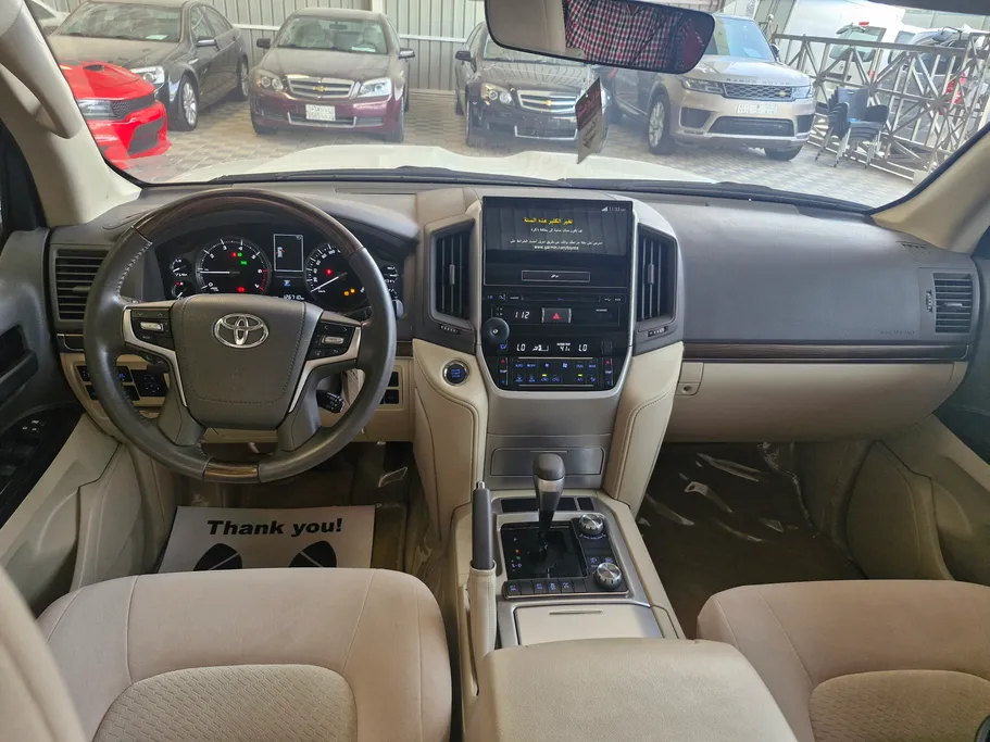تويوتا لاندكروزر GXR Grand Touring 2019 
