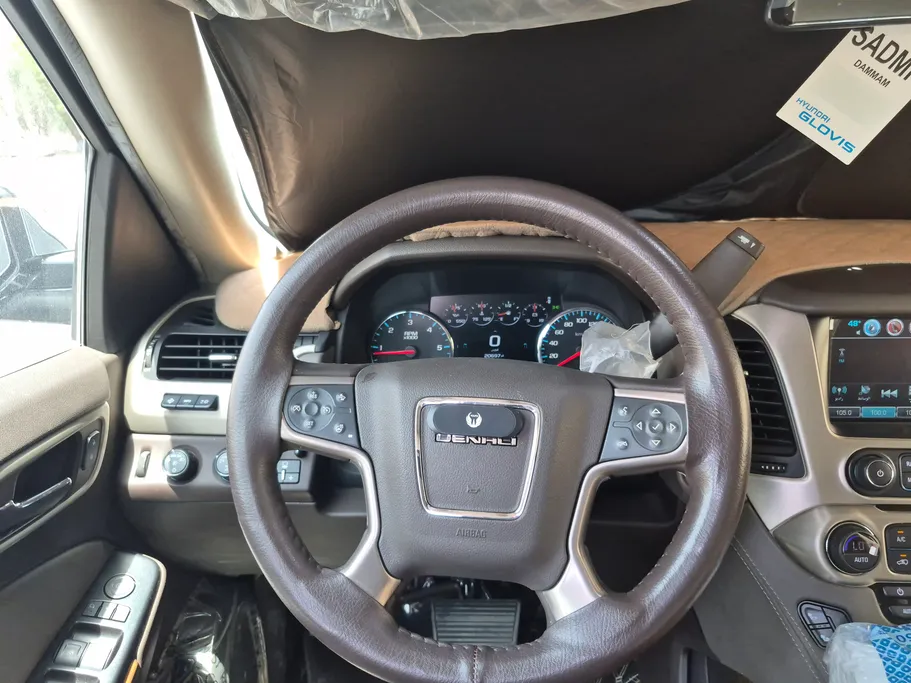 2020 GMC Yukon Denali 