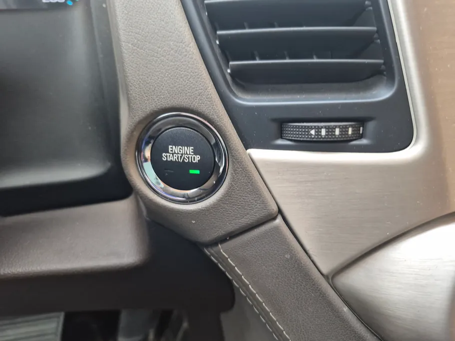 2020 GMC Yukon Denali 