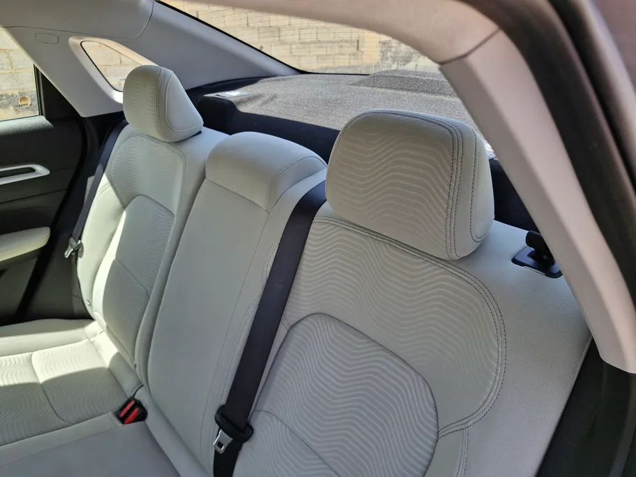 2025 Geely Emgrand GS 