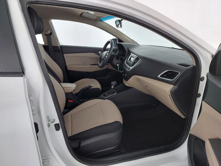 2023 Hyundai Accent Smart 