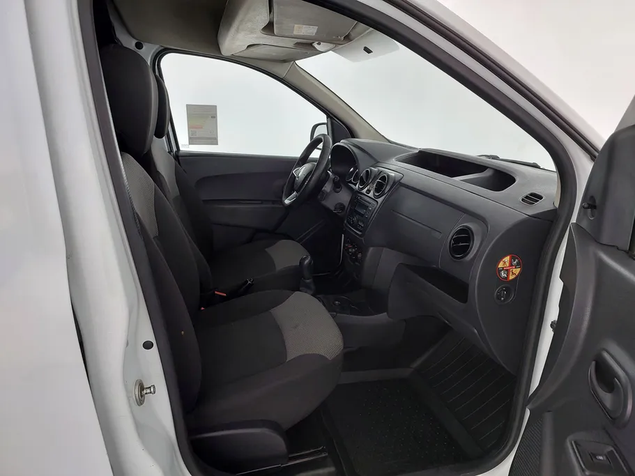 2022 Renault Docker Van بضاعة 