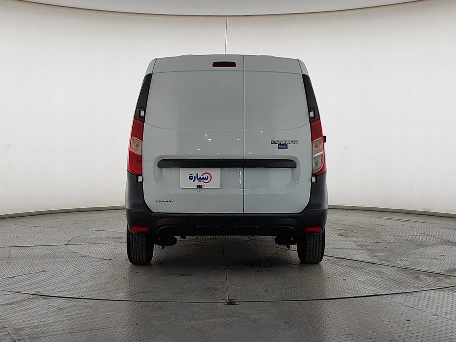 2022 Renault Docker Van بضاعة 