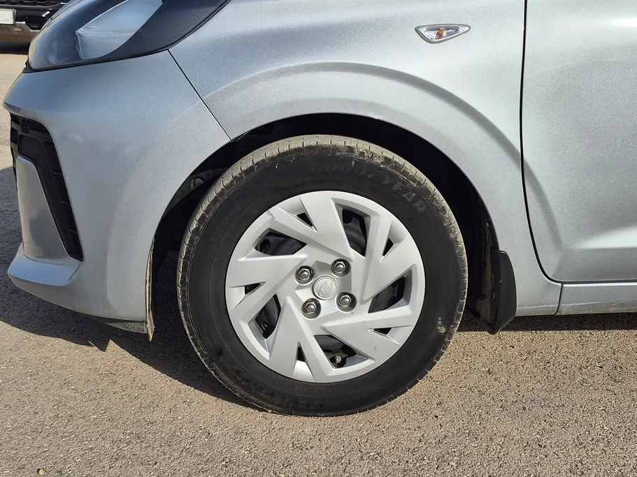هيونداي Grand i10 فلييت 2024 