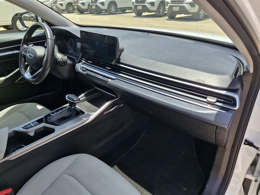 جيلي امجراند GS 2025 