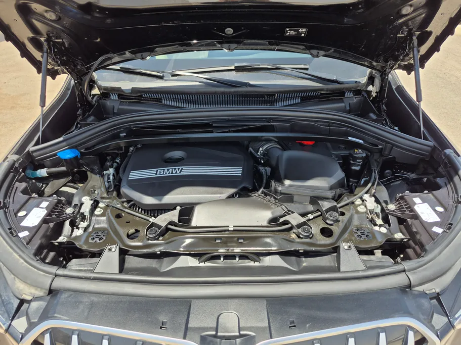 بي ام دبليو الفئة اكس 1 xDrive 20i 2025 