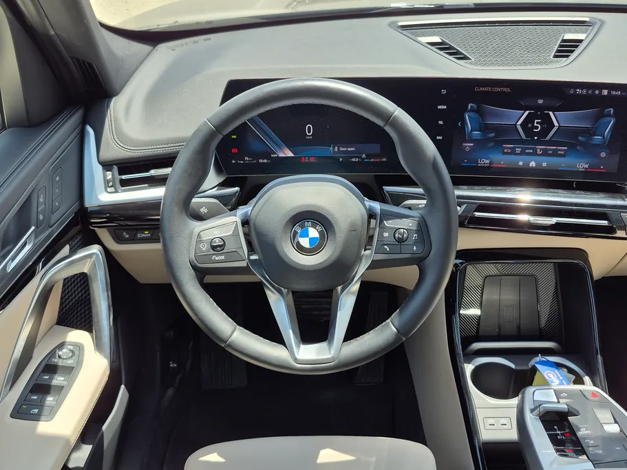 بي ام دبليو الفئة اكس 1 xDrive 20i 2025 