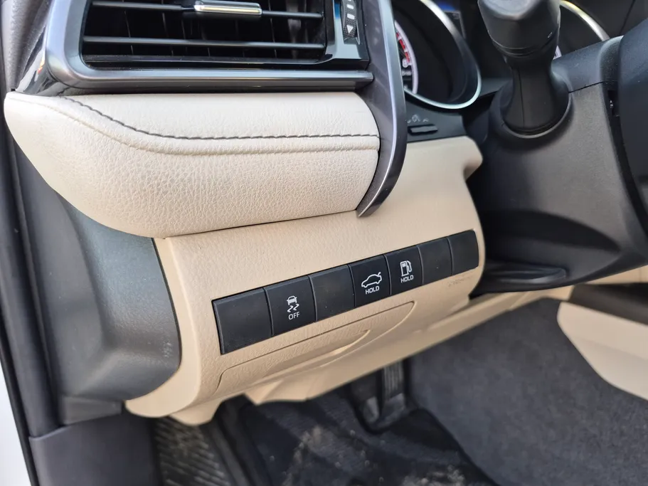 2024 Toyota Camry  LE 