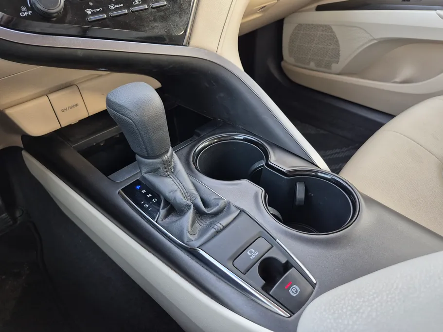 2024 Toyota Camry  LE 