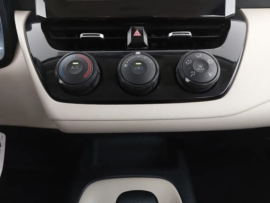 2024 Toyota Corolla XLI 