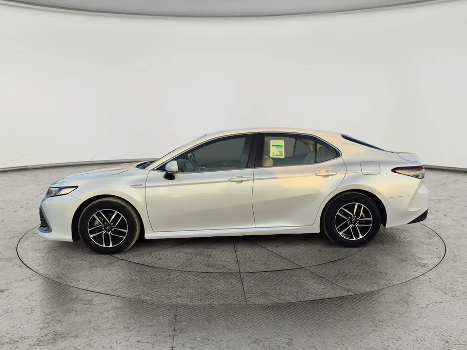 2023 Toyota Camry  LE HEV 