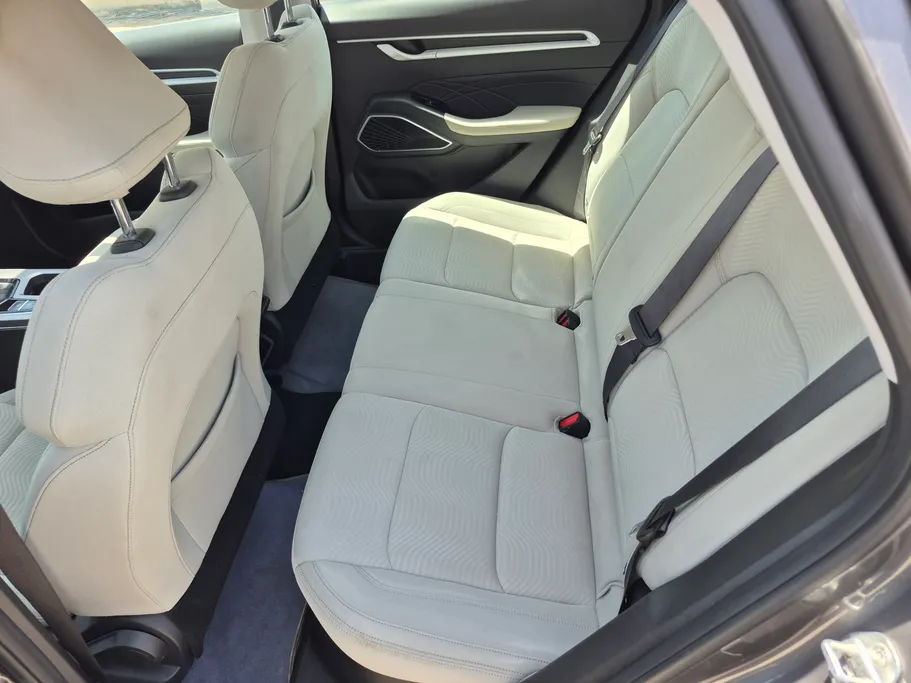 جيلي امجراند GS 2025 