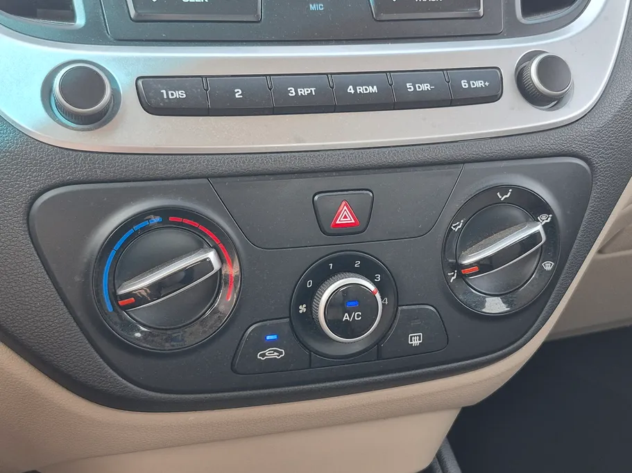 2023 Hyundai Accent Smart 