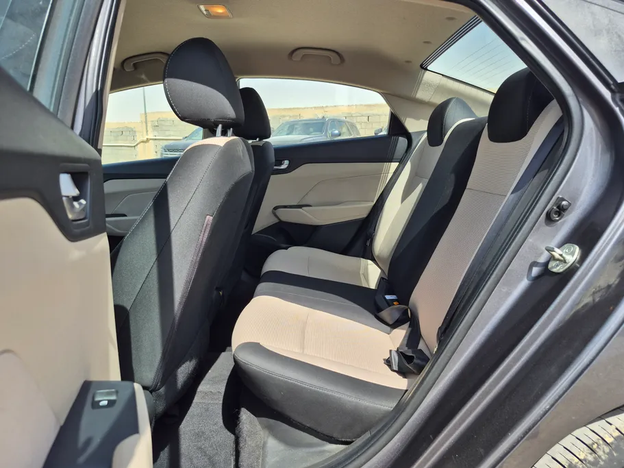 2023 Hyundai Accent Smart 