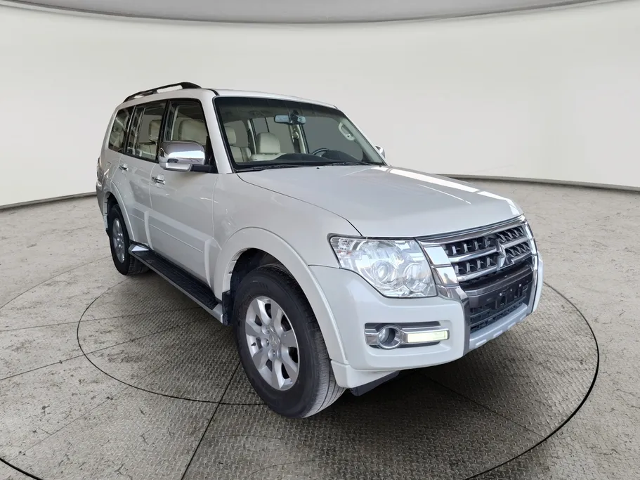 2022 Mitsubishi Pajero GLS 5Doors 