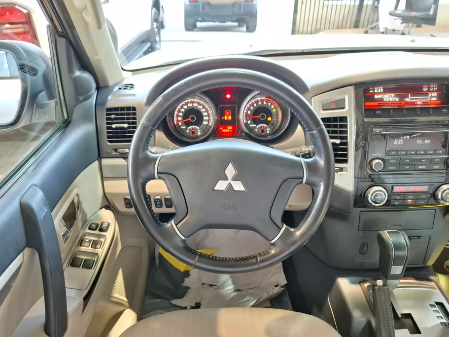 ميتسوبيشي باجيرو GLS 5Doors 2022 