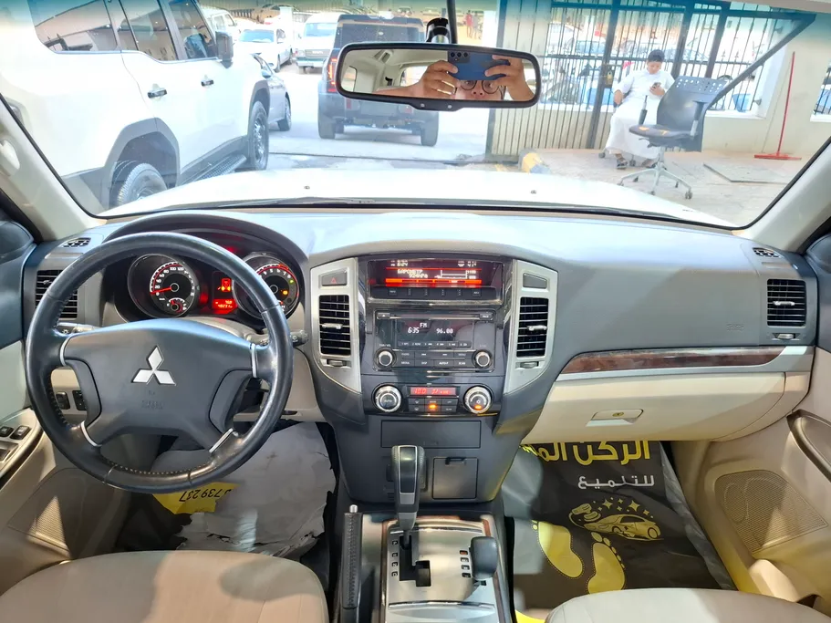 ميتسوبيشي باجيرو GLS 5Doors 2022 