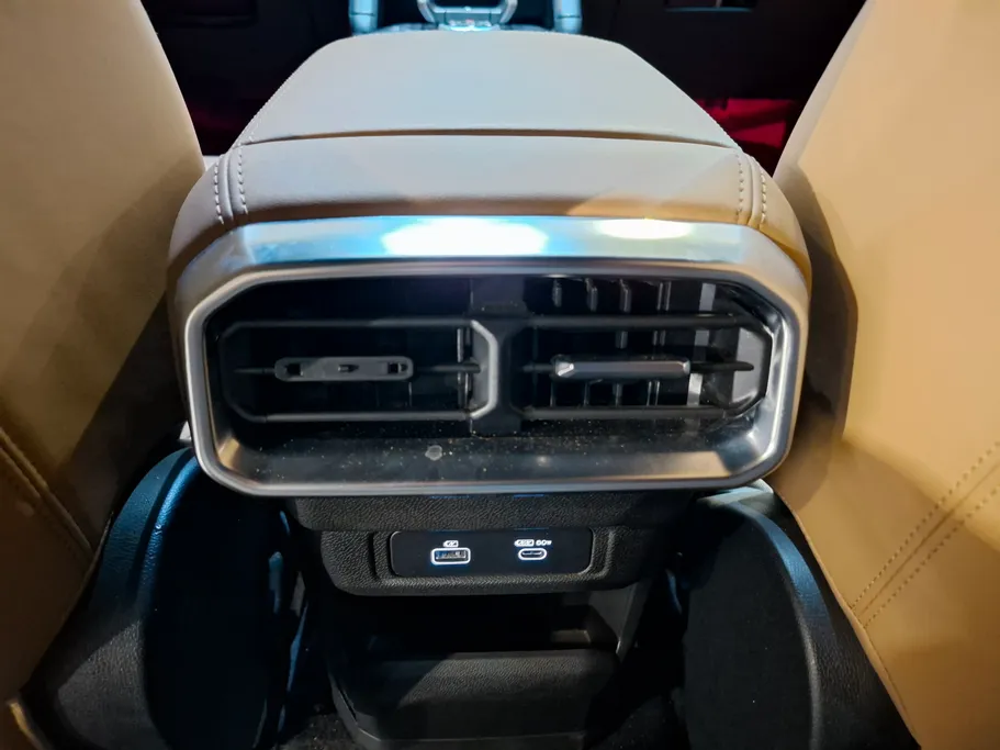 2024 Jetour T2 Luxury 