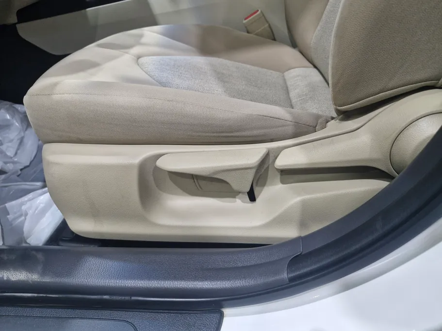 2023 Toyota Camry  LE 
