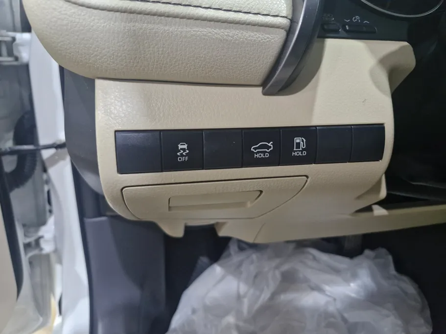 2023 Toyota Camry  LE 
