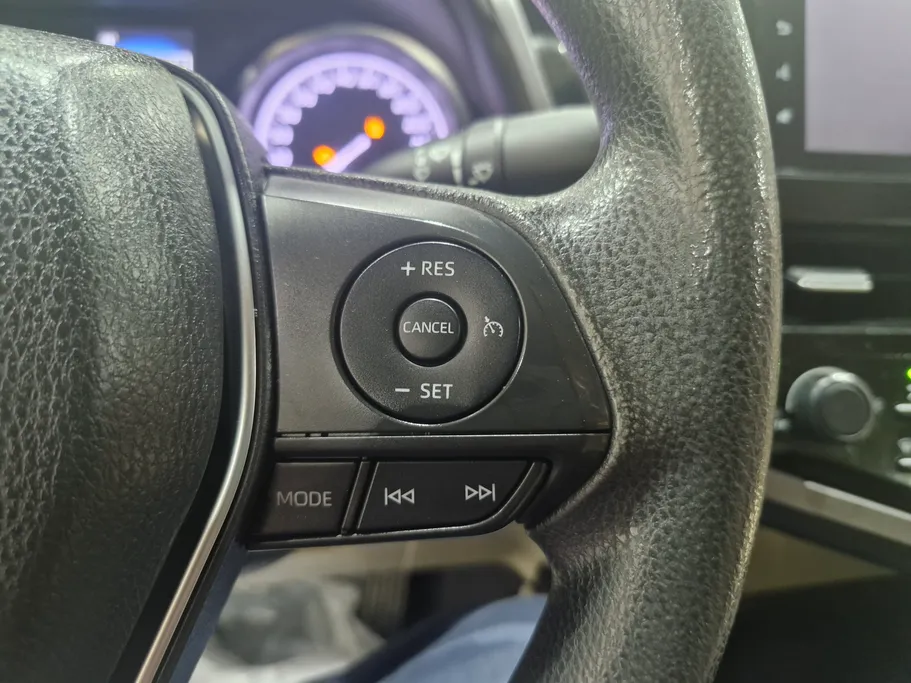 2023 Toyota Camry  LE 