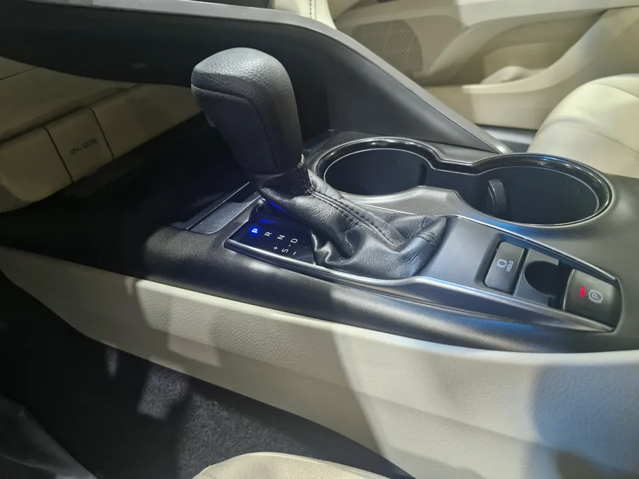 2023 Toyota Camry  LE 