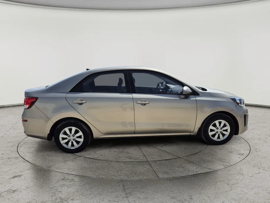 2022 Kia Pegas LX 