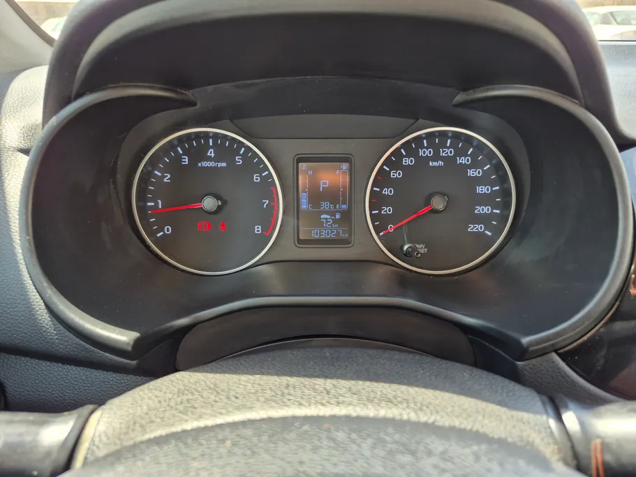 2022 Kia Pegas LX 