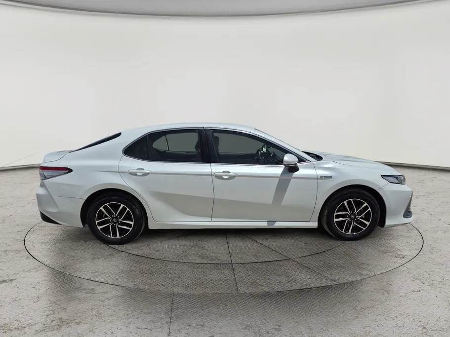 2023 Toyota Camry  LE HEV 