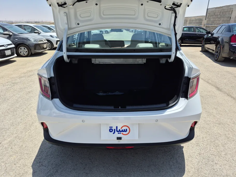 هيونداي Grand i10 فلييت 2024 