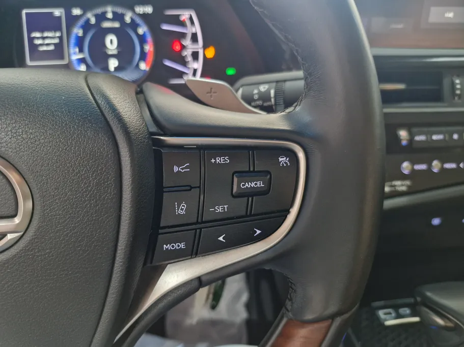 2024 Lexus ES 350 