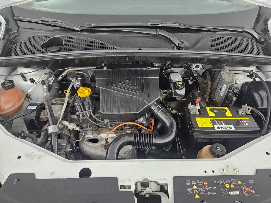 2022 Renault Docker Van بضاعة 