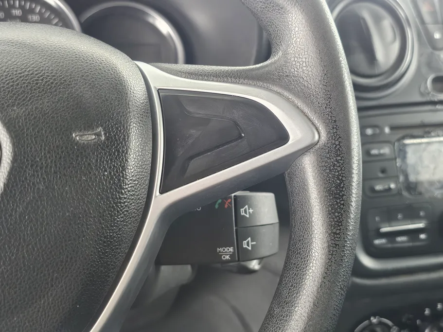 2022 Renault Docker Van بضاعة 