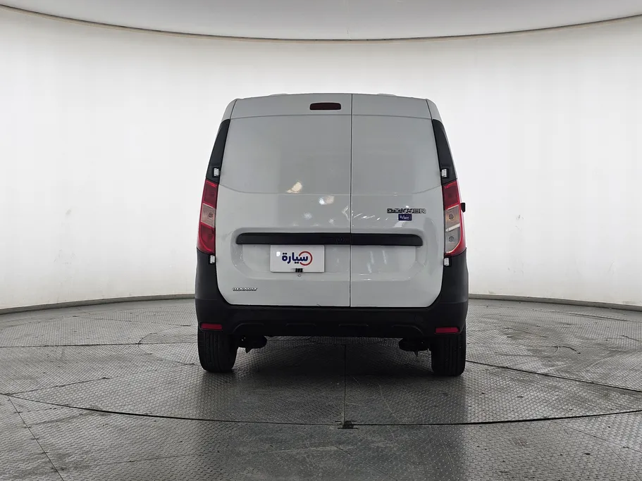 2022 Renault Docker Van بضاعة 