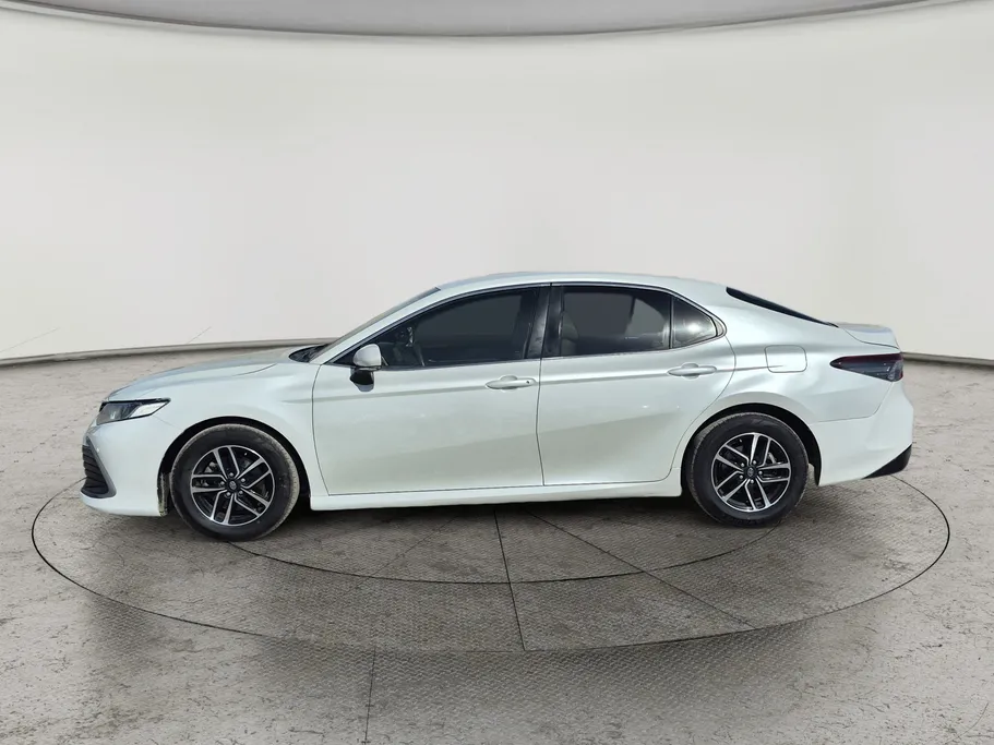 2023 Toyota Camry  LE 