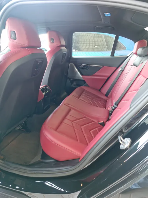 2024 BMW 5 Series 520i 