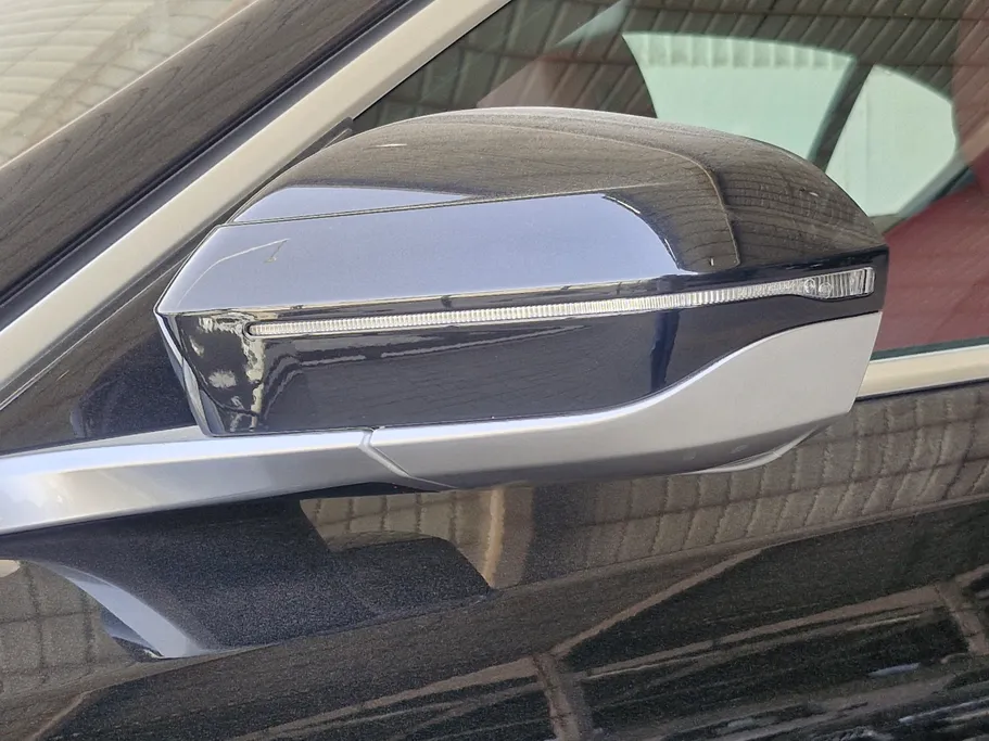2024 BMW 5 Series 520i 