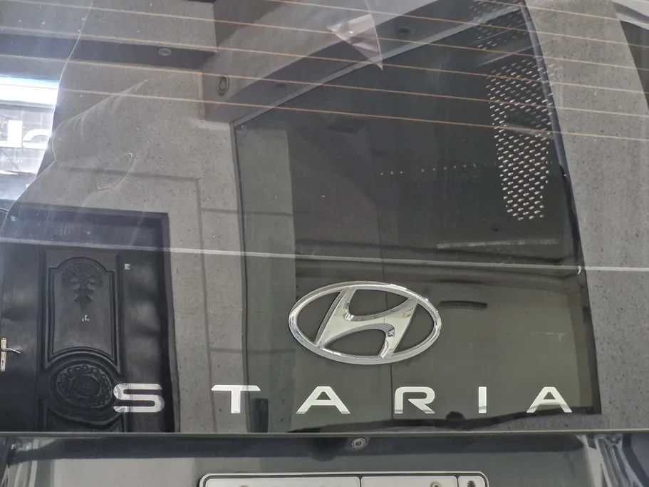 2022 Hyundai Staria Van 