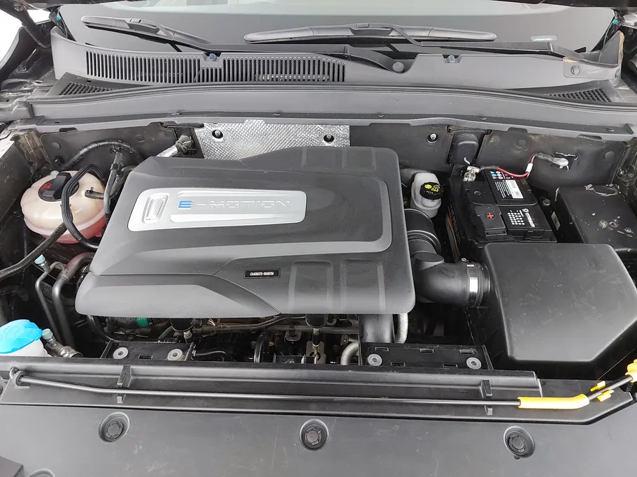 2023 FAW Bestune T77 Basic 
